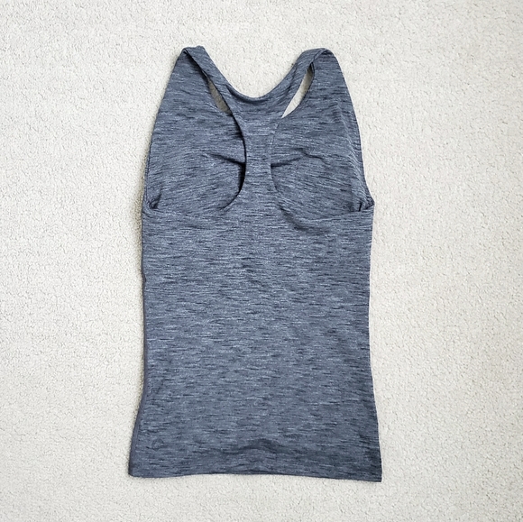 NWOT Aritzia The Constant The Embrace bra tank - Picture 5 of 5